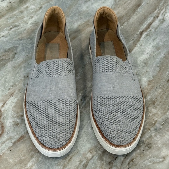 Women’s UGG Sammy Hyper Weave slip on sneakers- Size 10 - Picture 2 of 9